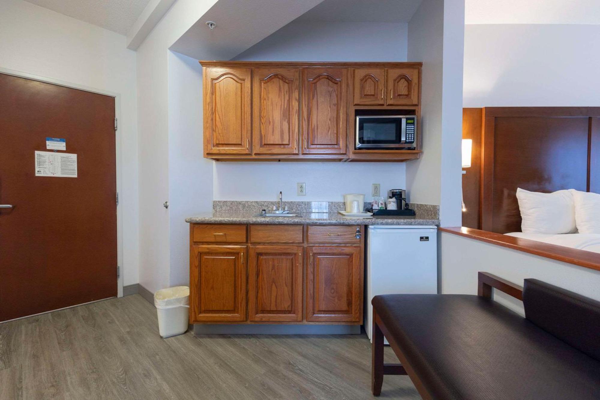 ספרינגפילד Comfort Suites מראה חיצוני תמונה