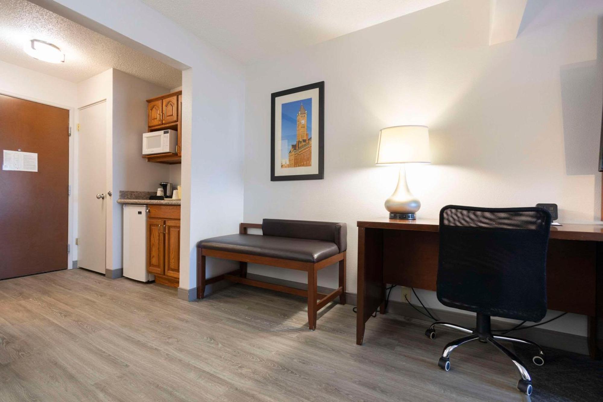 ספרינגפילד Comfort Suites מראה חיצוני תמונה